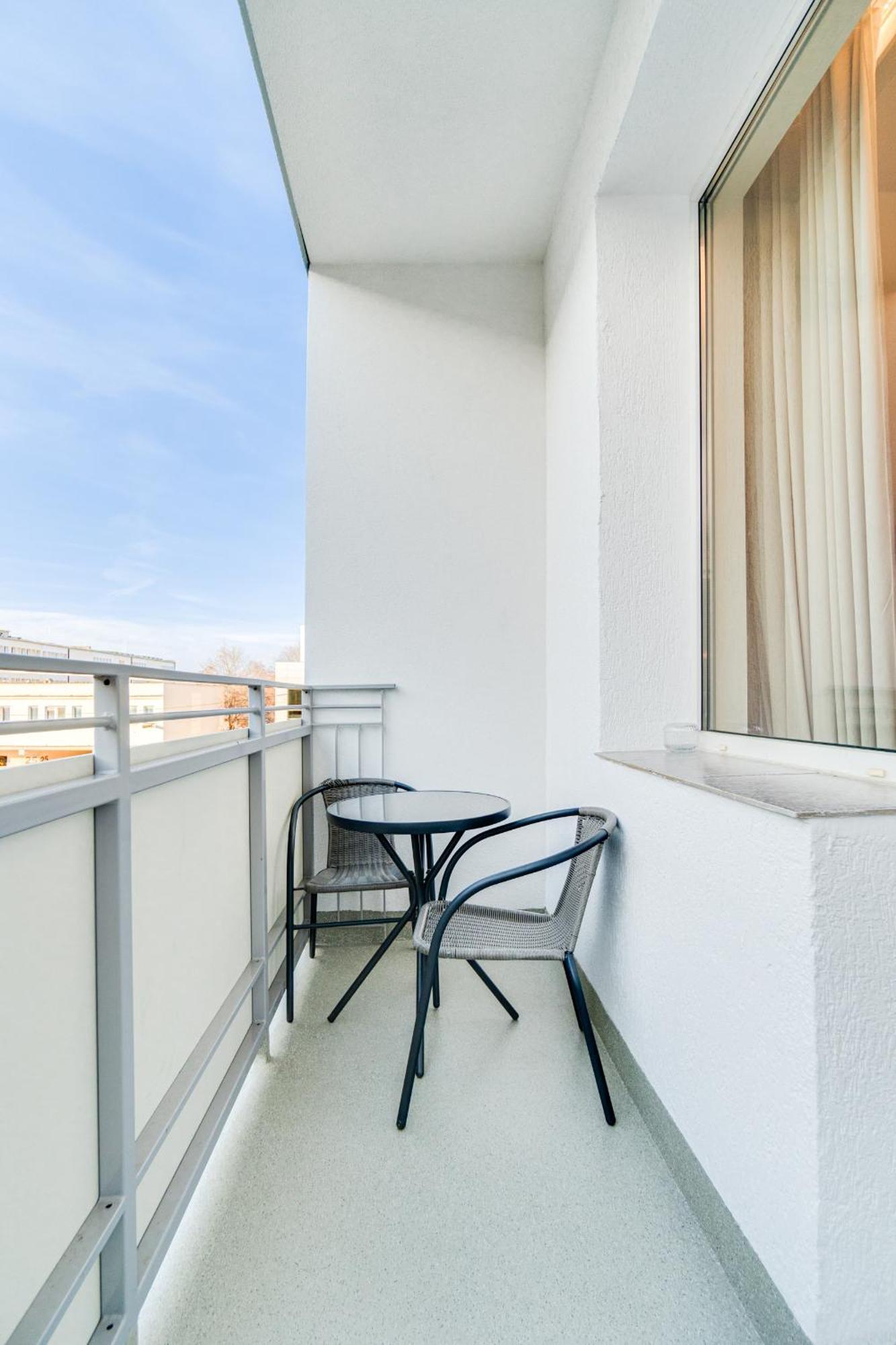 Bright Day Apartment - Self Check-In 24H, 10 Min Market Square Вроцлав Екстер'єр фото